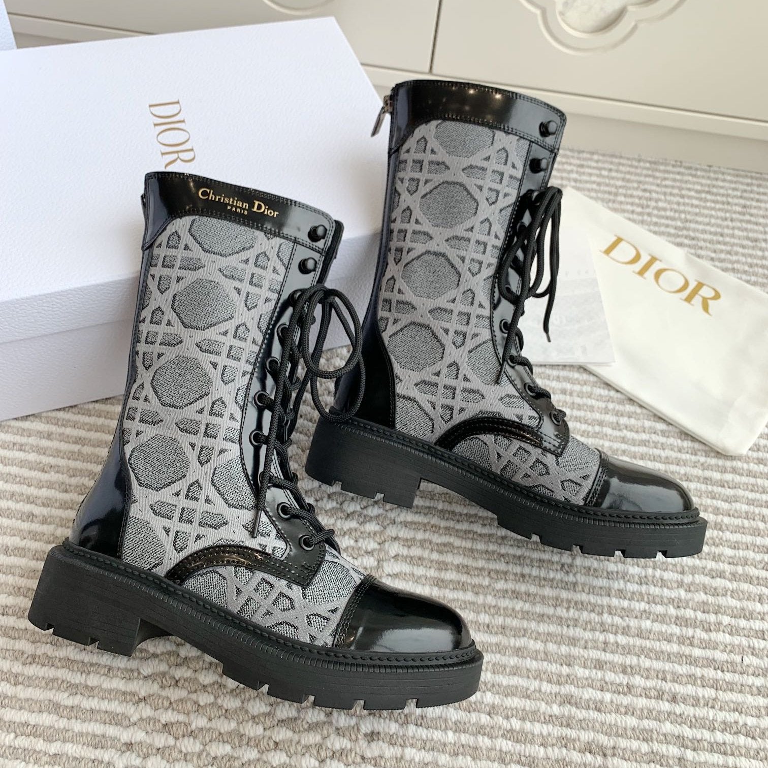 DIOR D-Unit Ankle Boot In Grey Mix Black Denim Fabric And Glossy Cowhide 105084