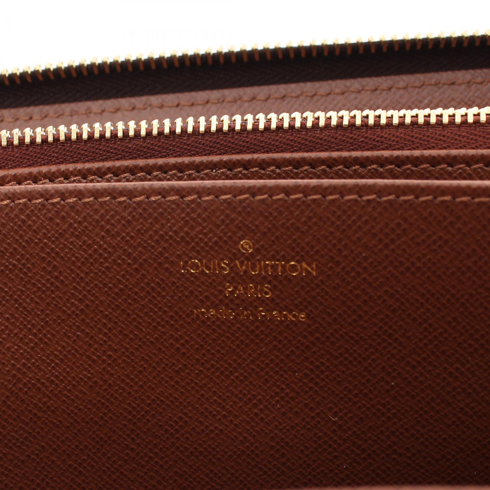 Louis Vuitton Zippy Wallet Canvas Long Wallet M42616 in Excellent Condition