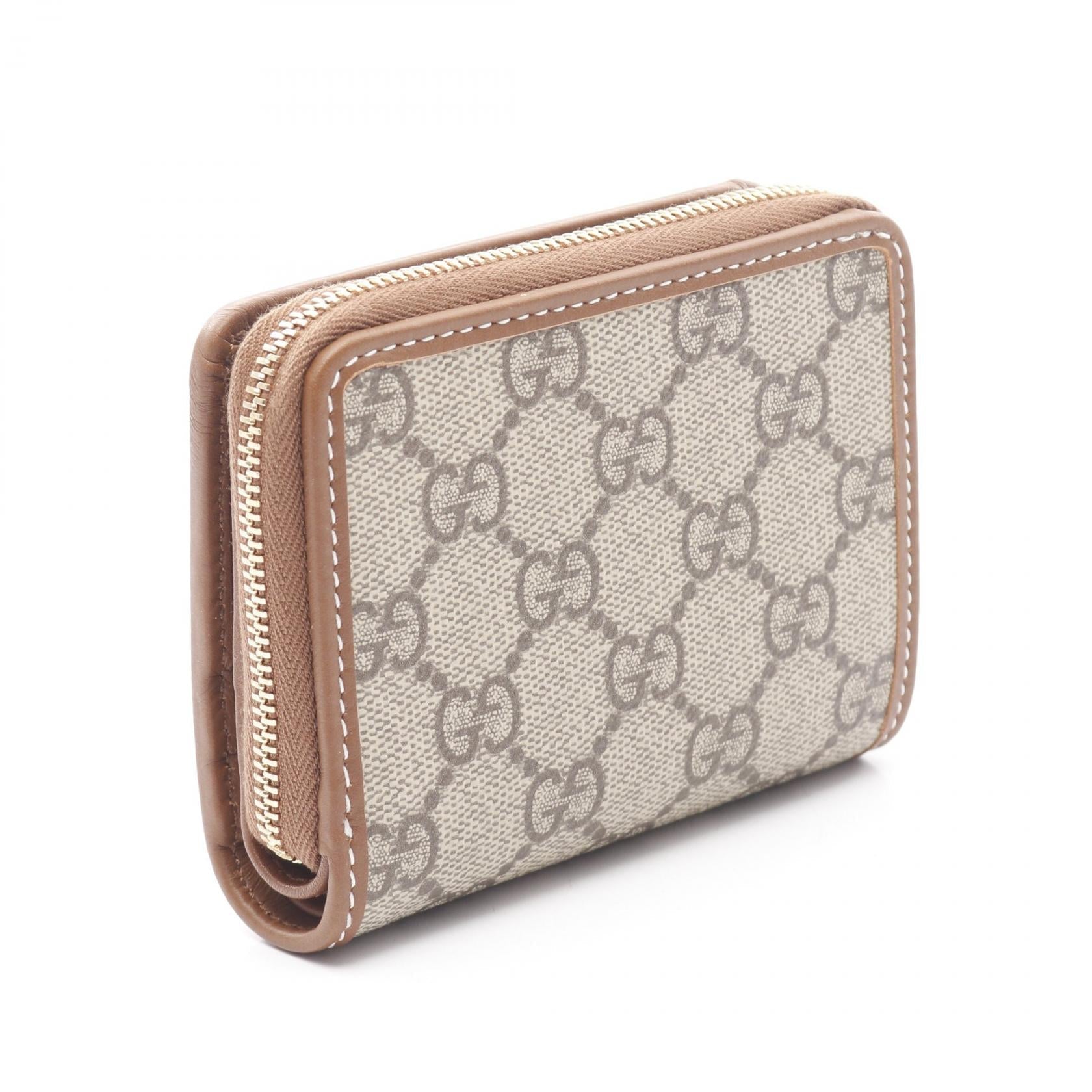 Gucci GG Emblem Leather PVC Wallet