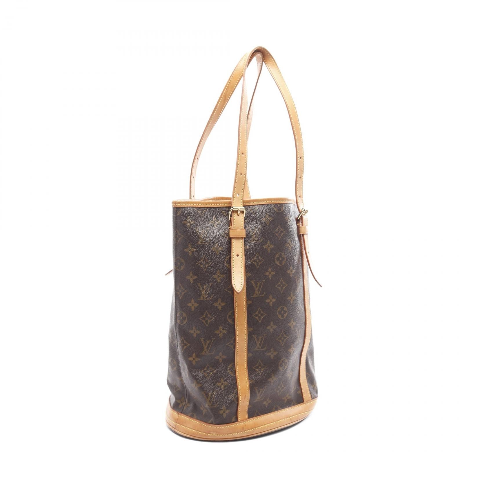 Louis Vuitton Bucket GM Monogram Shoulder Bag