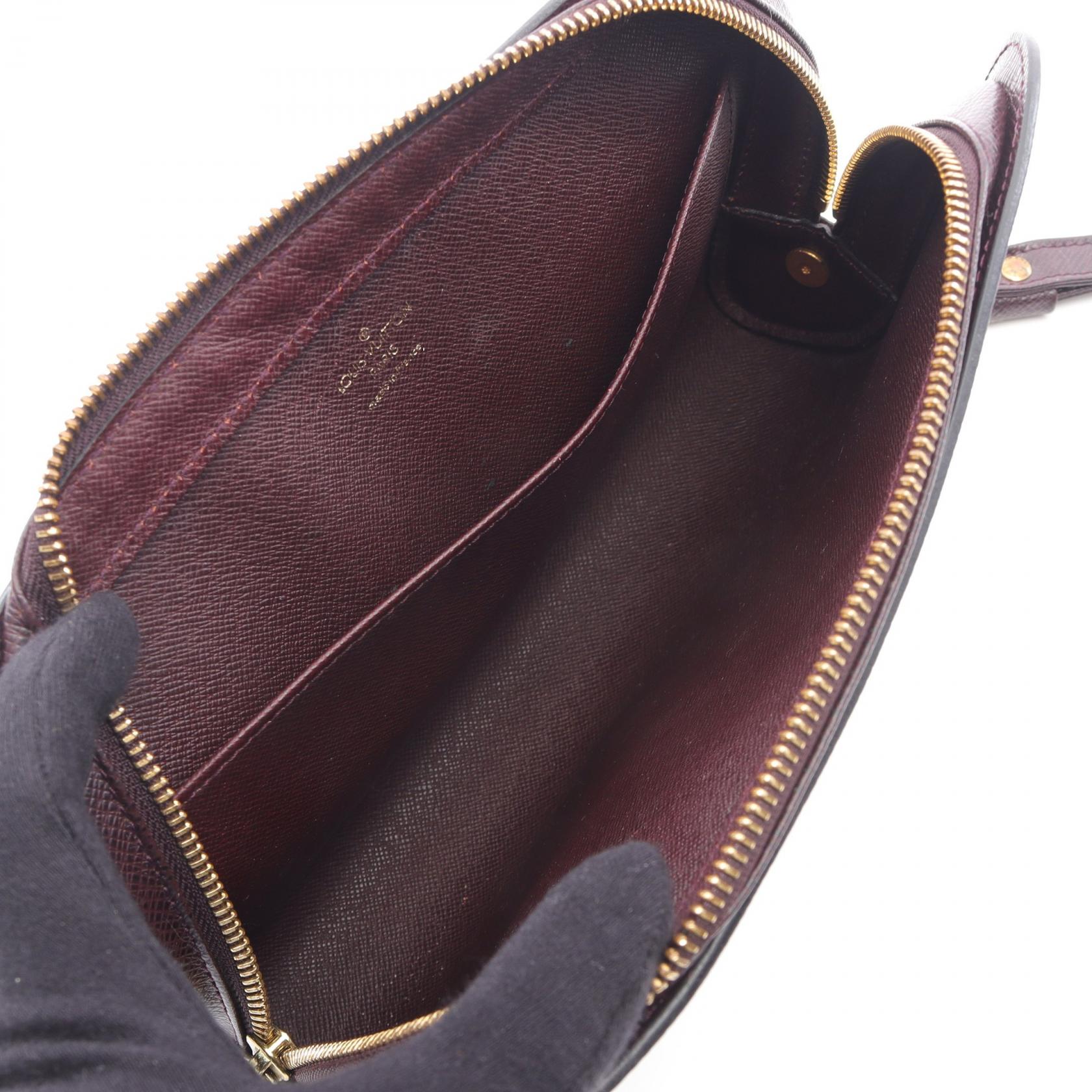 Louis Vuitton Baikal Taiga Clutch Bag