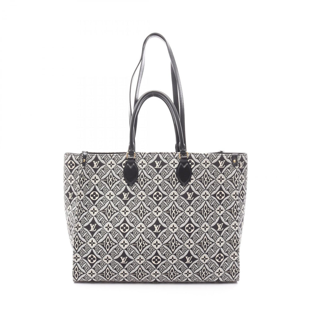 Louis Vuitton OnTheGo GM Monogram Tote Bag