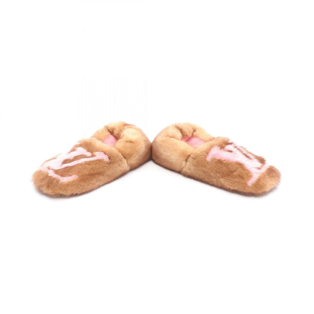 Louis Vuitton LV Dreamy Line Mink Slippers