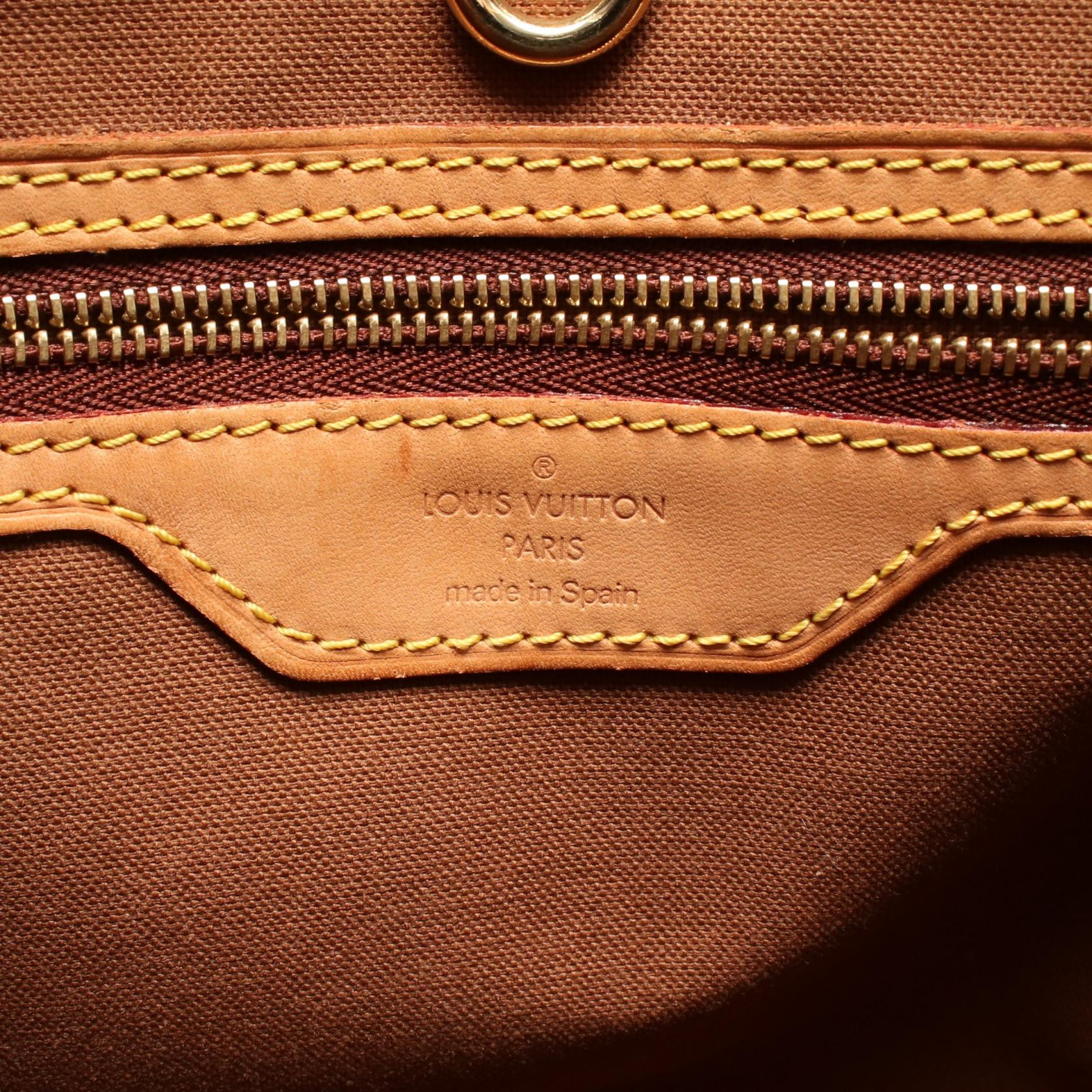 Louis Vuitton Batignolles Vertical Monogram Tote Bag