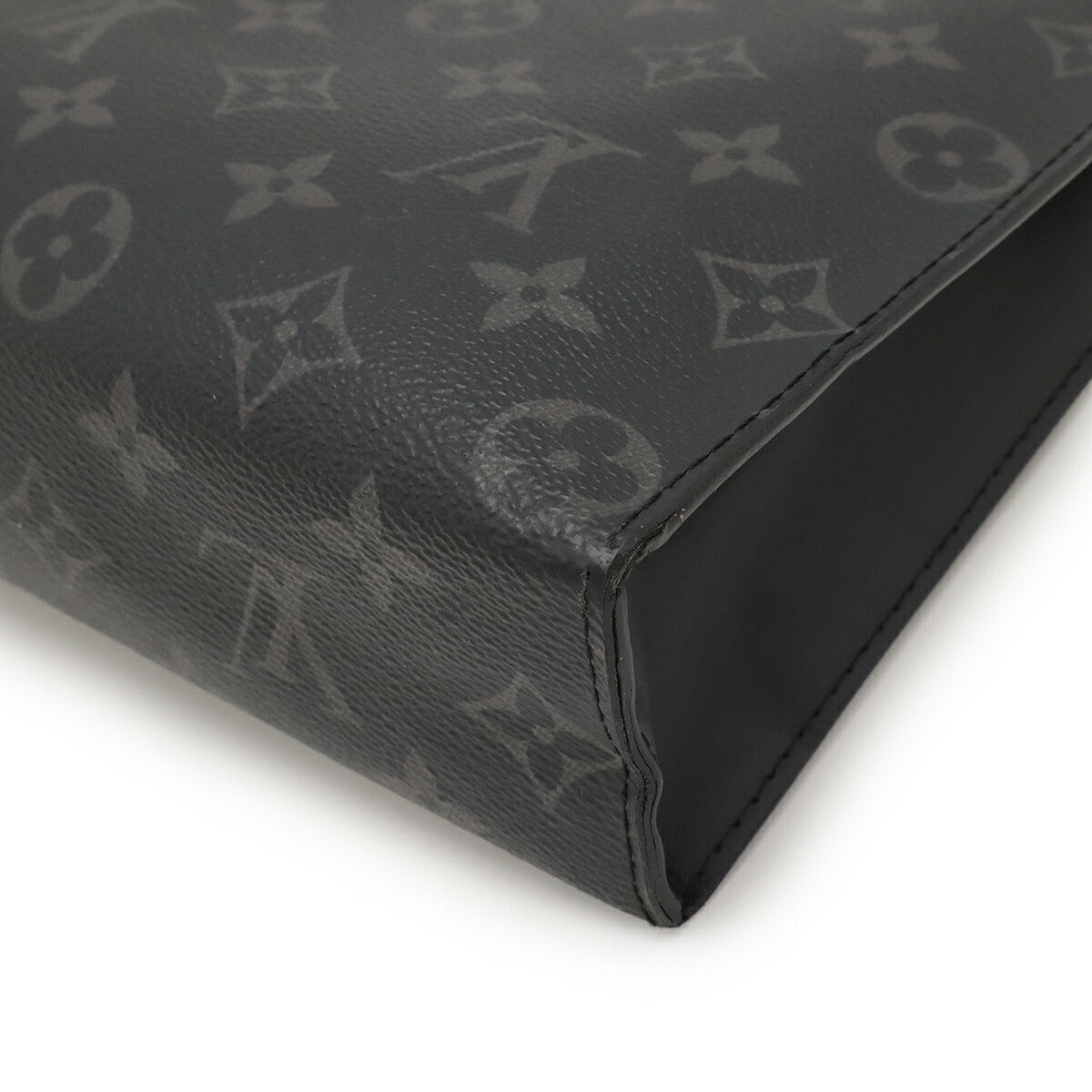 Louis Vuitton Pochette Voyage MM Monogram Clutch Bag