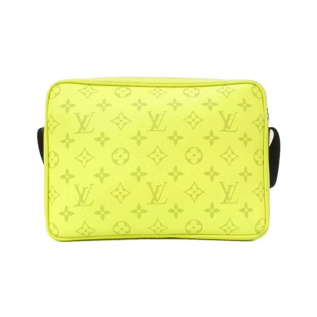 Louis Vuitton Taiga Rama Outdoor Messenger Shoulder Bag