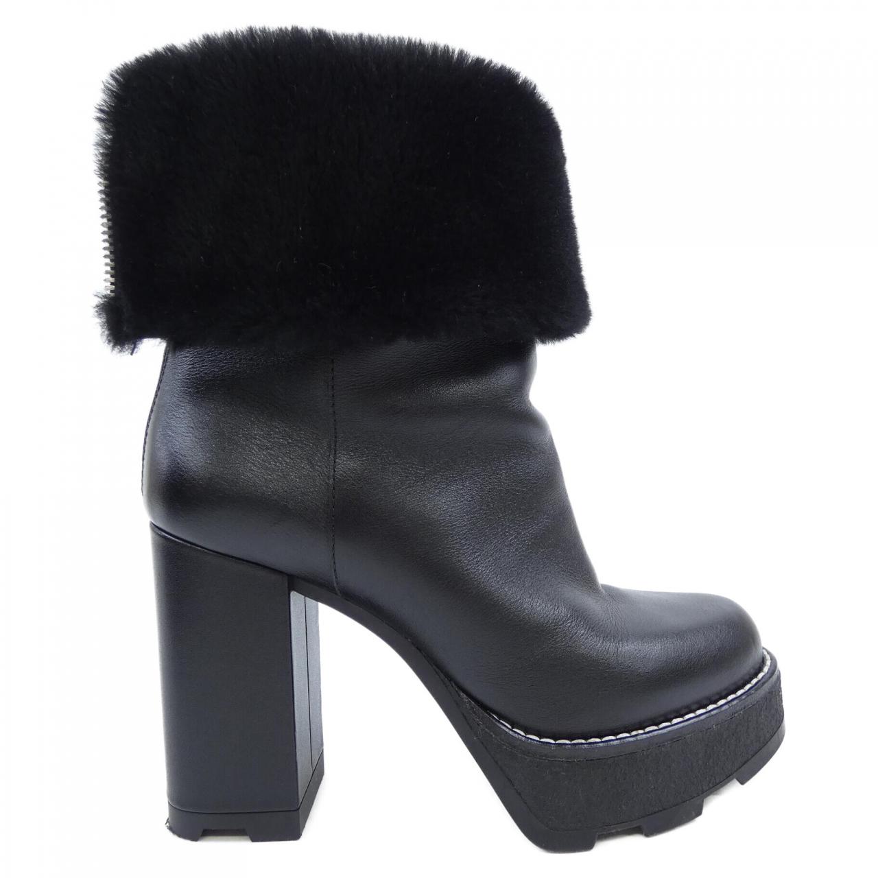 Louis Vuitton LV Bobourg Line Calf Shearling Boots