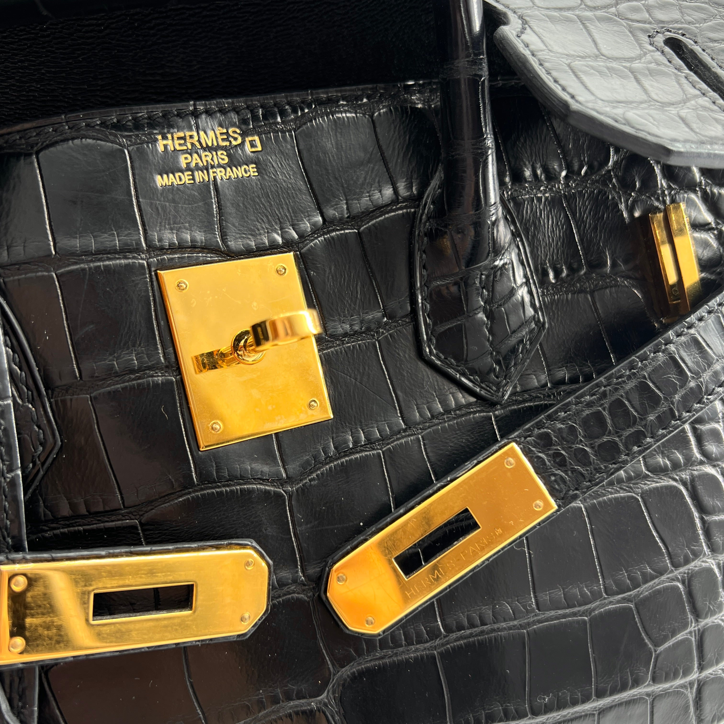 Hermes Birkin35 Bag Black  Crocodile Gold Hardware