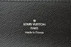 Louis Vuitton Taiga Leather Accordion Wallet M30992