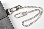 Louis Vuitton Taiga Leather Accordion Wallet M30992