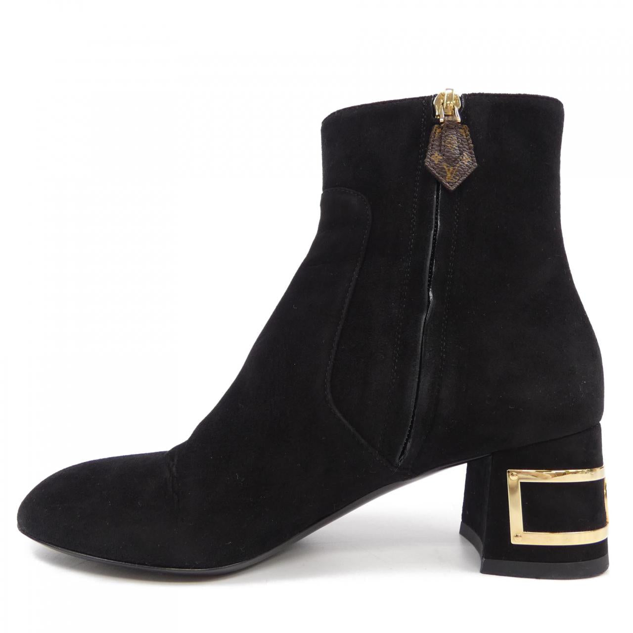 Louis Vuitton Bliss Line Suede Boots