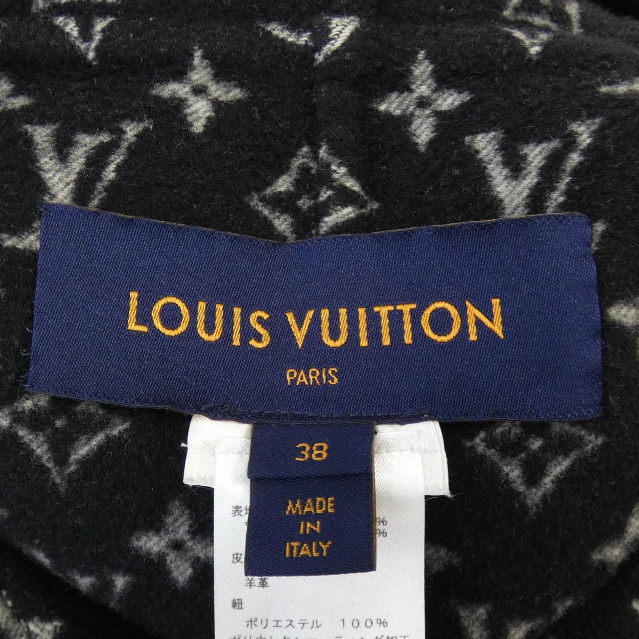 Louis Vuitton FICO17QWE Cape