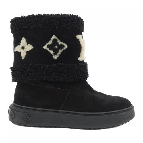 Louis Vuitton Snowdrop Line Shearling Boots
