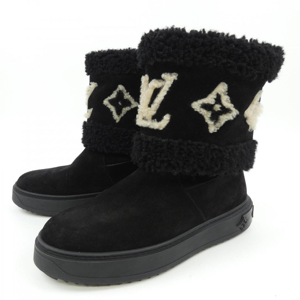 Louis Vuitton Snowdrop Line Shearling Boots