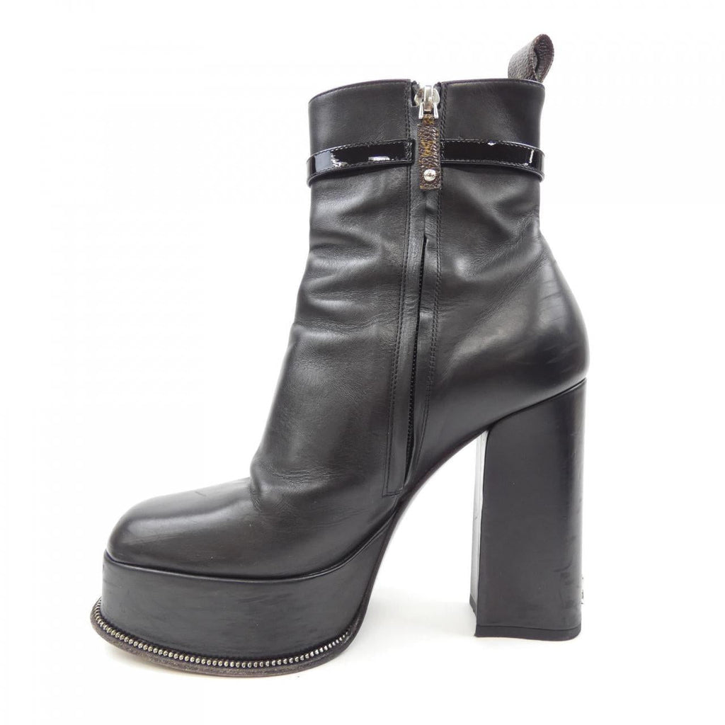 Louis Vuitton Fame Line Boots