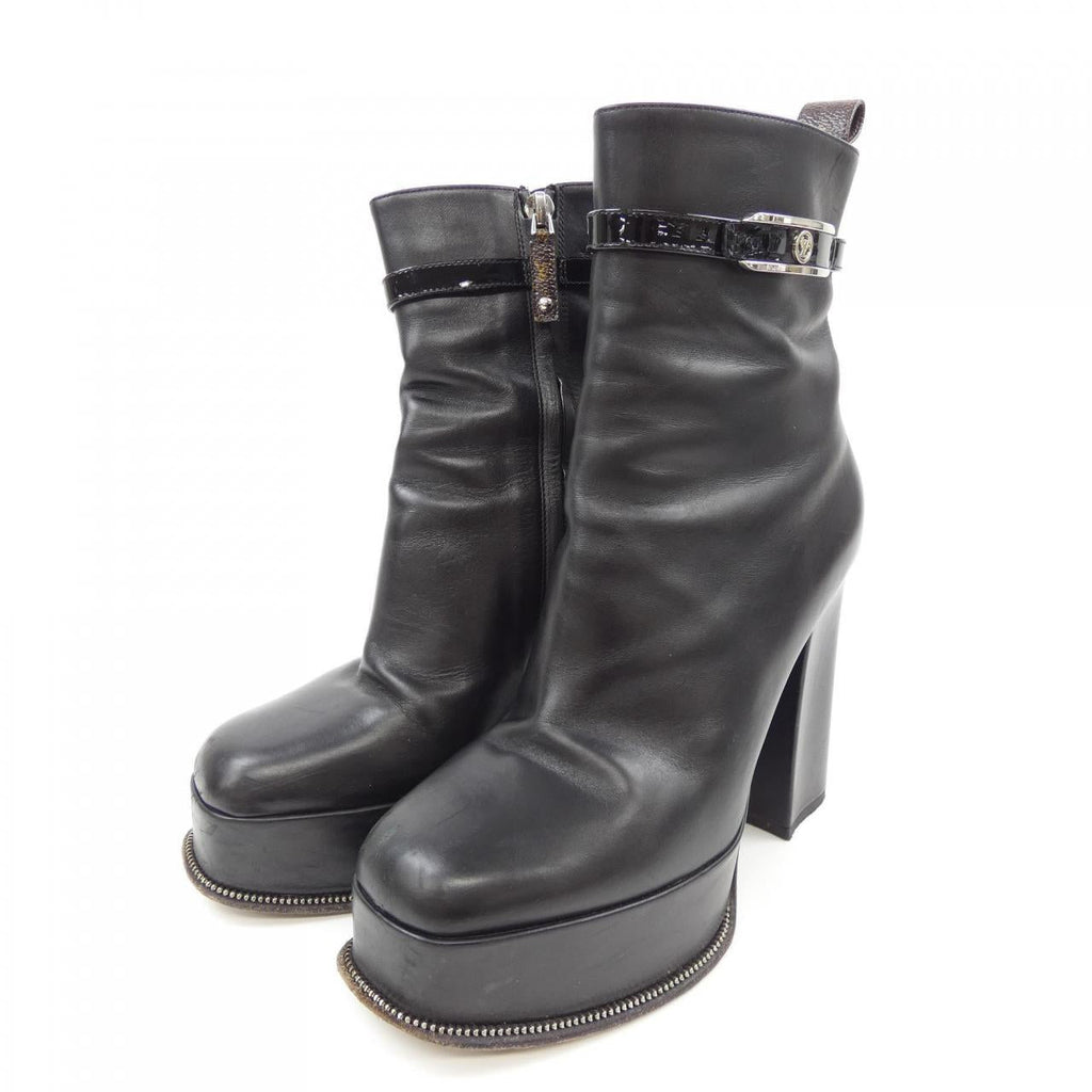Louis Vuitton Fame Line Boots
