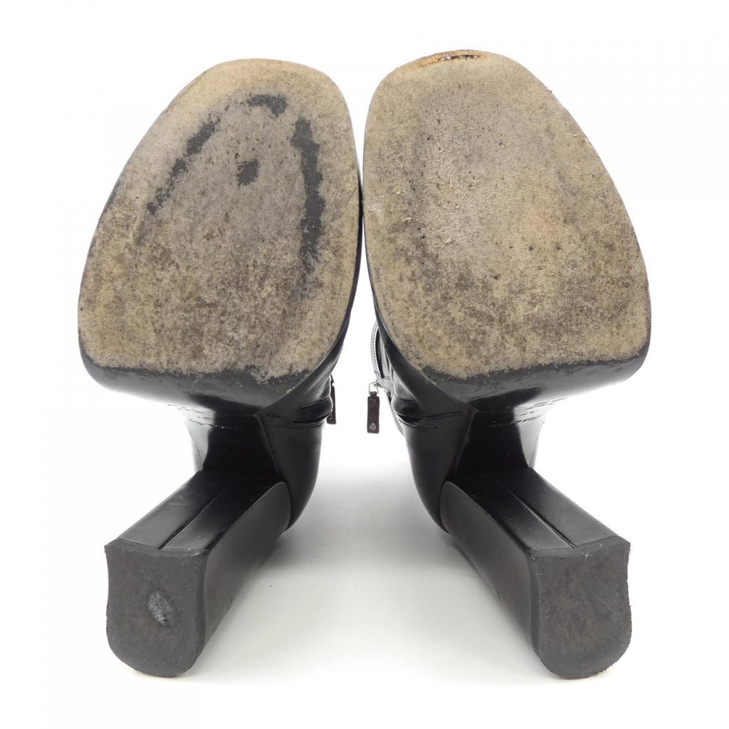 Louis Vuitton Fame Line Boots