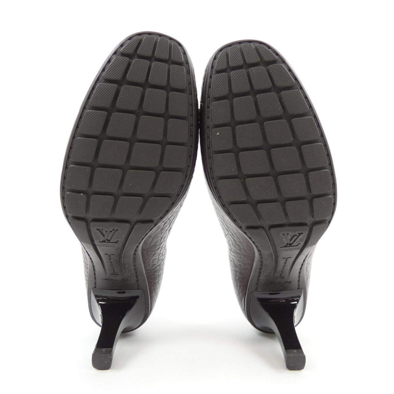 Louis Vuitton Pumps