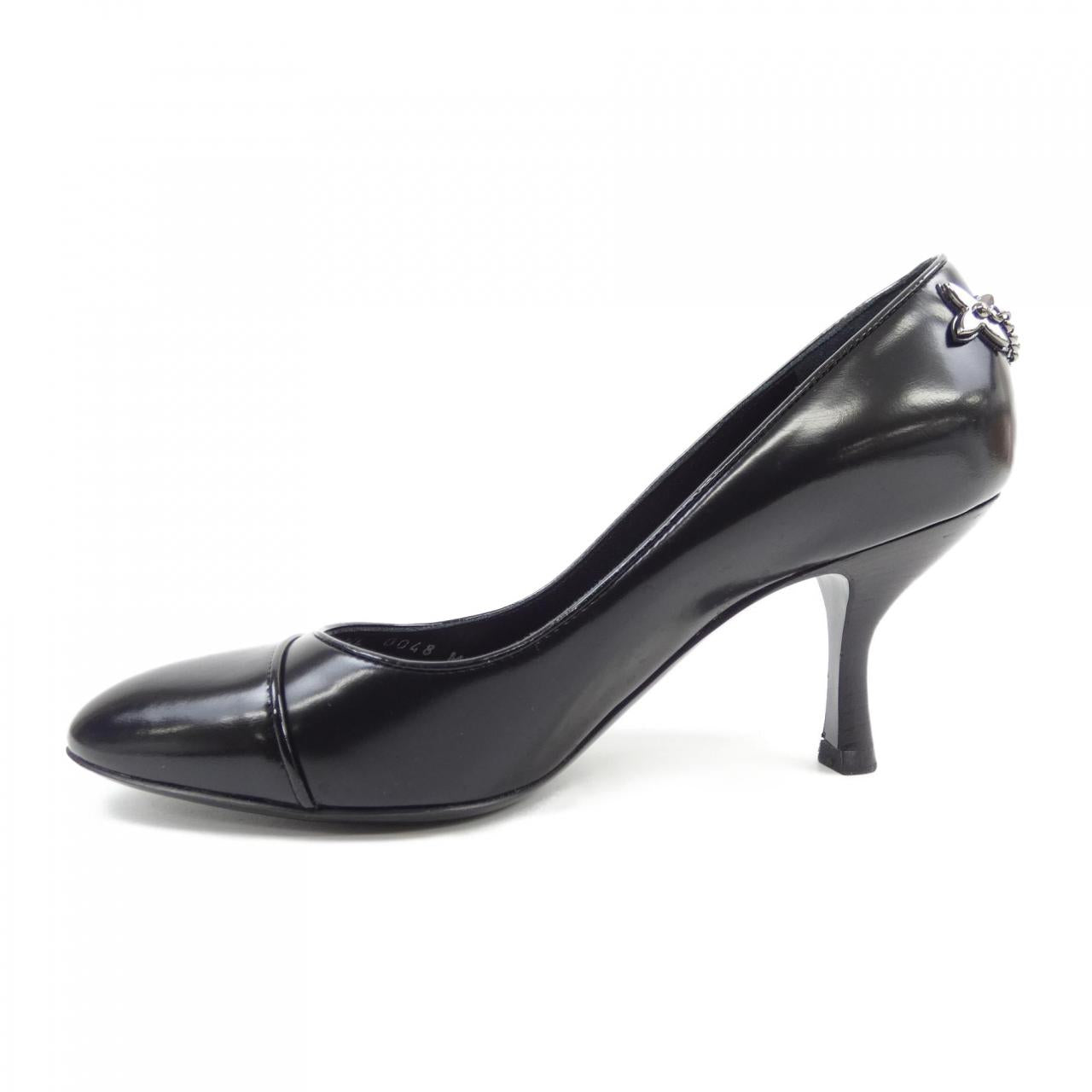 Louis Vuitton Pumps
