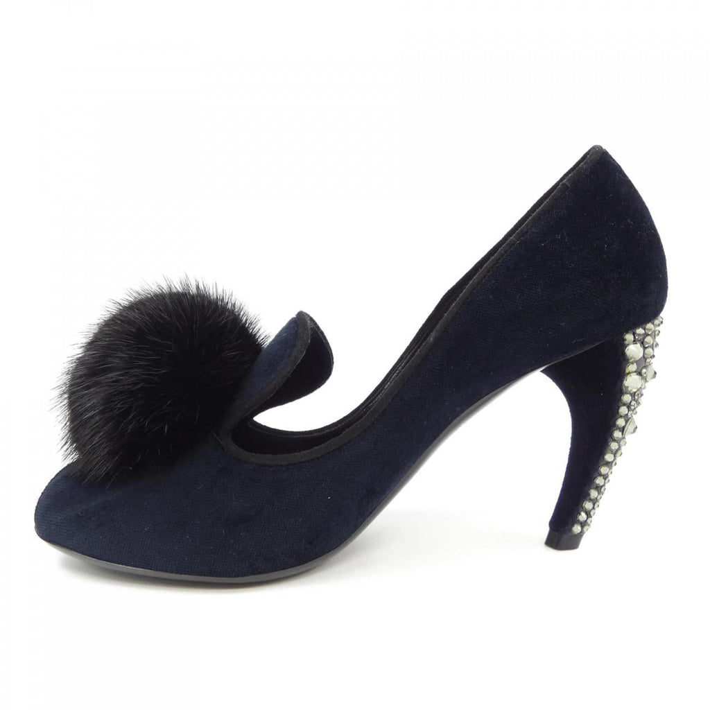Louis Vuitton Pumps