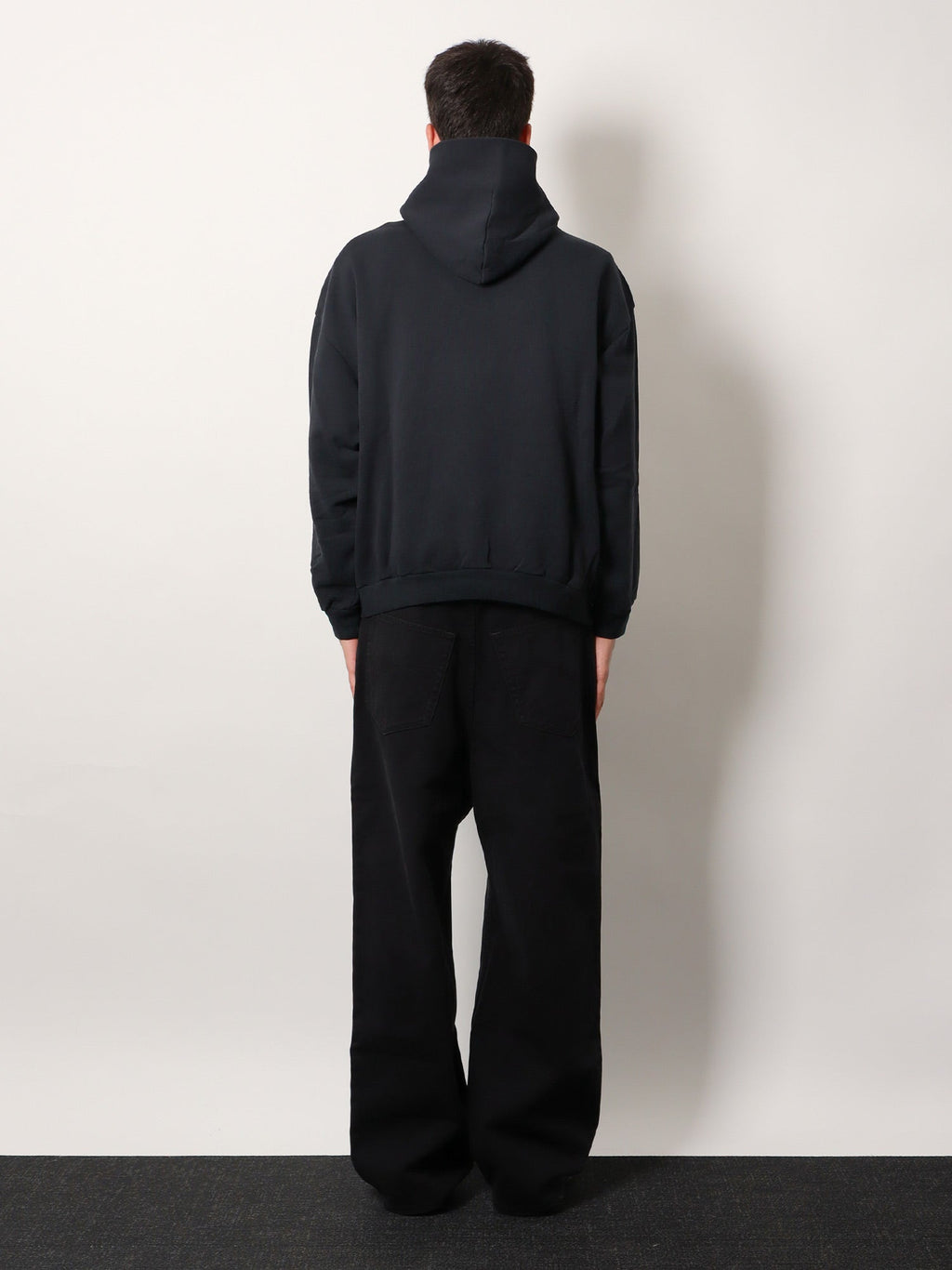 Balenciaga Men Cotton Logoed Sweatshirt