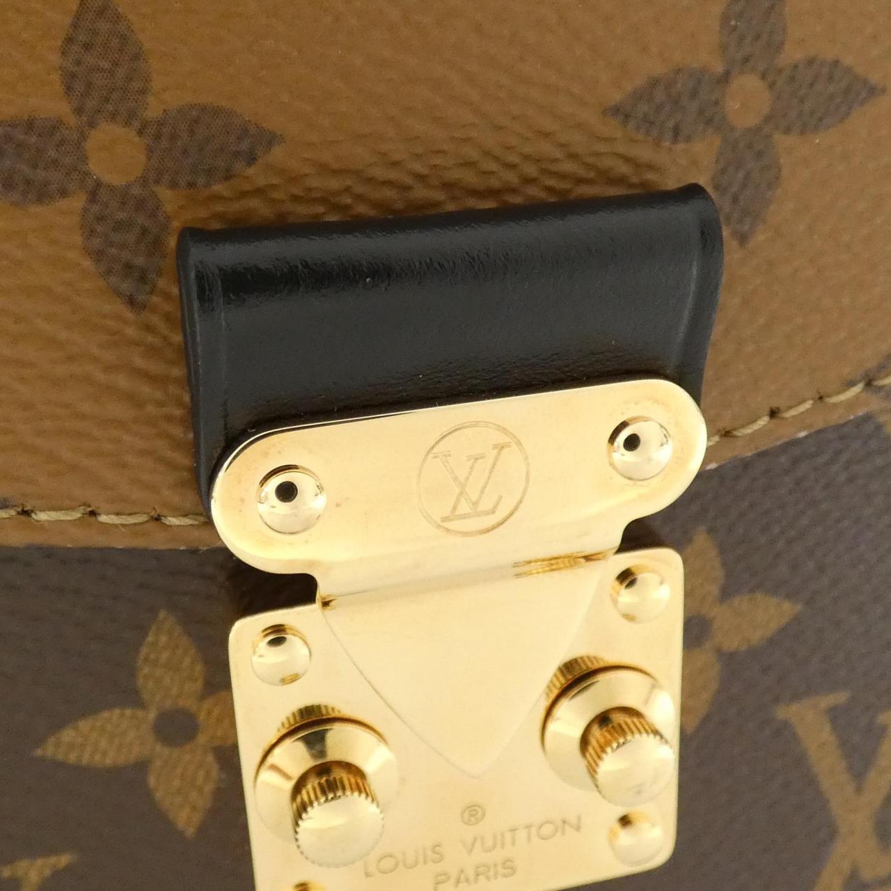 Louis Vuitton Monogram Shoulder Bag