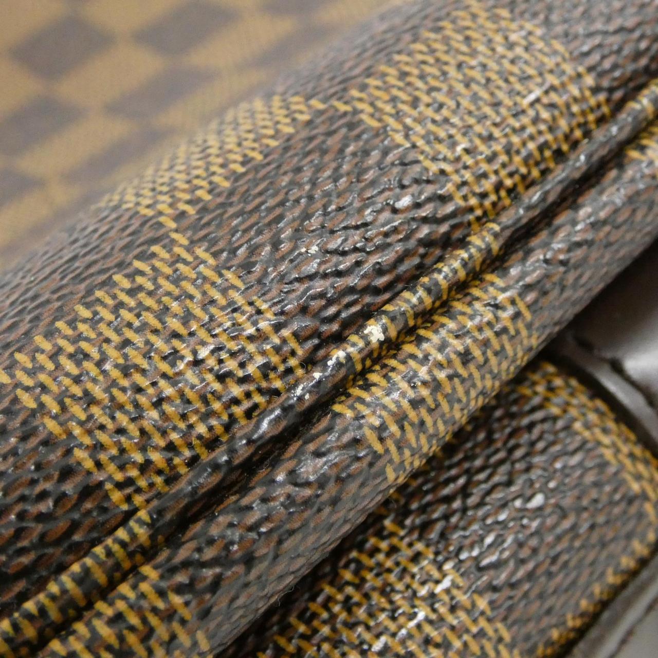 Louis Vuitton Naviglio Damier Shoulder Bag