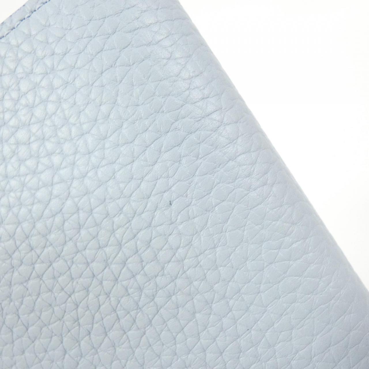 Louis Vuitton LV Vertical Wallet Taurillon Wallet