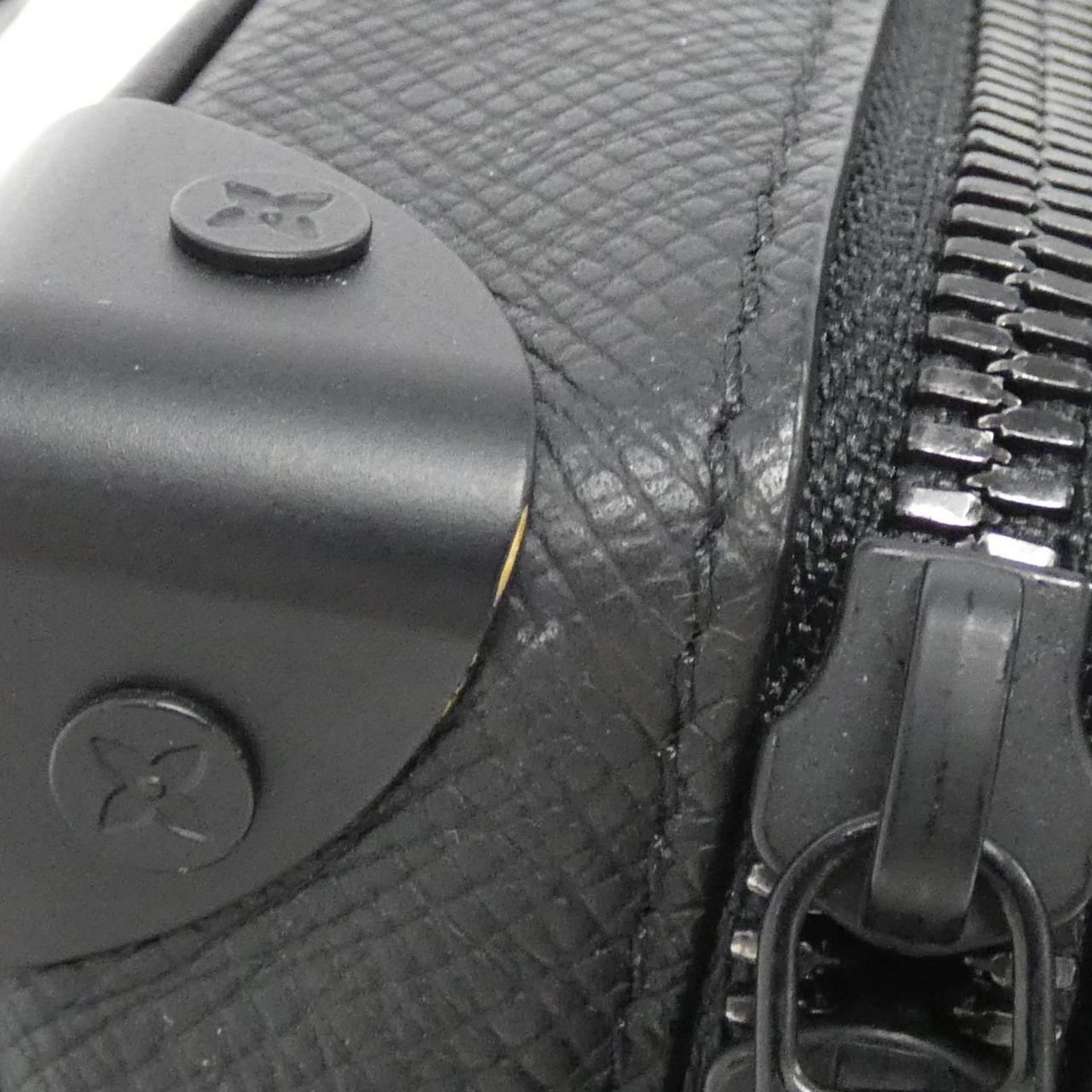 Louis Vuitton Taiga Mini Soft Trunk Shoulder Bag
