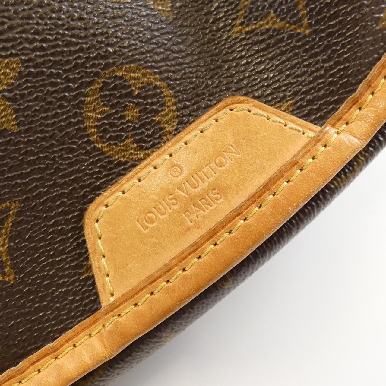 Louis Vuitton Monogram Shoulder Bag