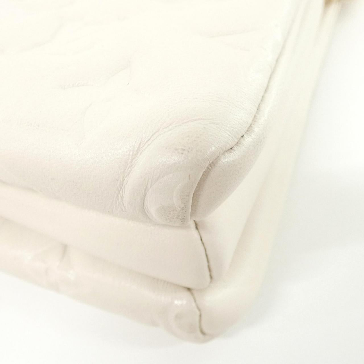 Louis Vuitton Coussin Lamb Shoulder Bag