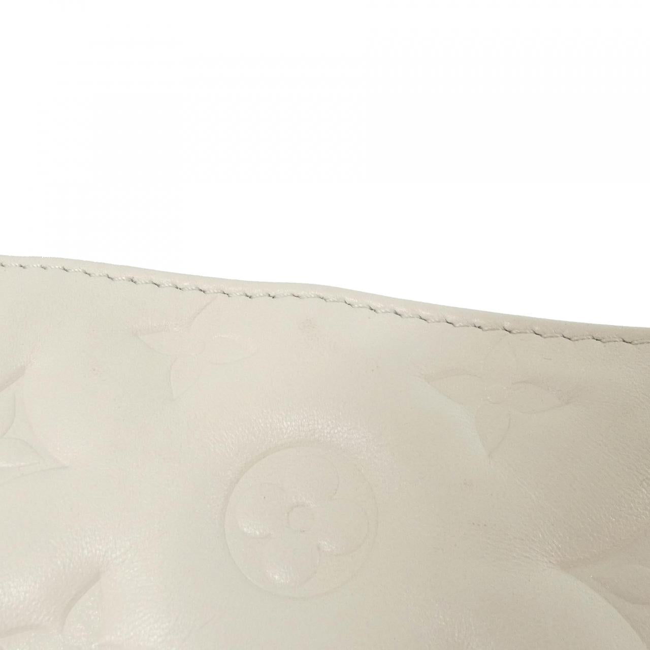 Louis Vuitton Coussin Lamb Shoulder Bag