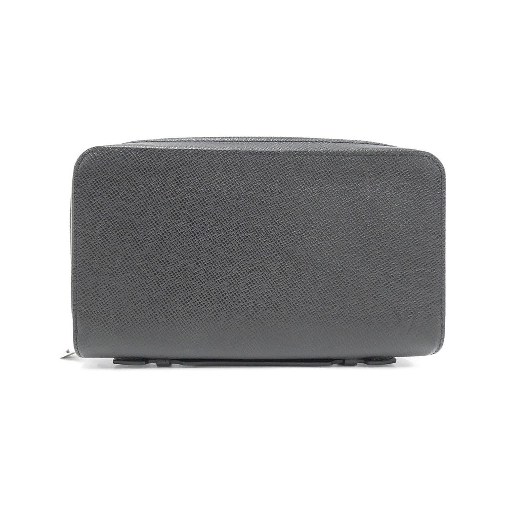 Louis Vuitton Taiga Long Wallet