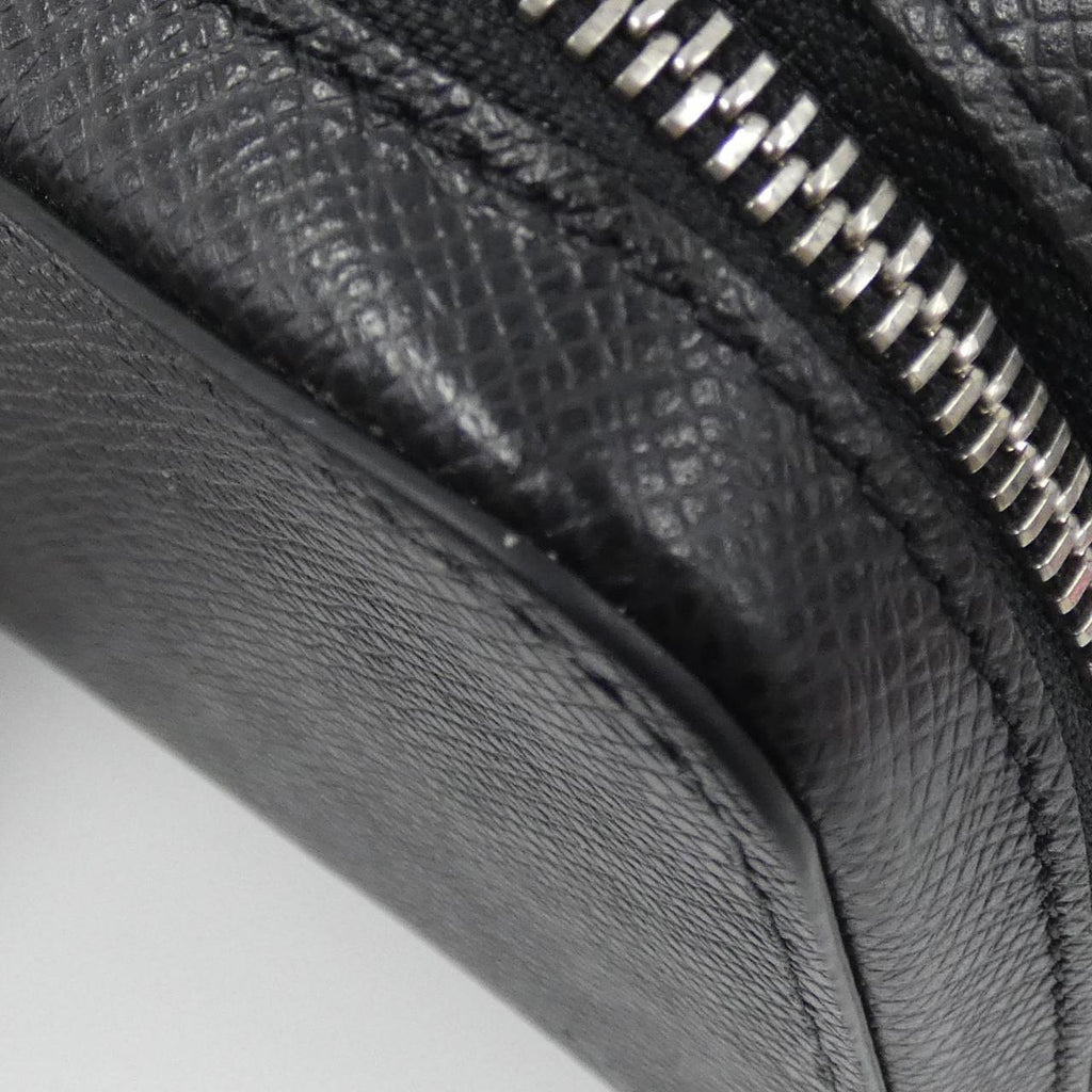 Louis Vuitton Taiga Long Wallet