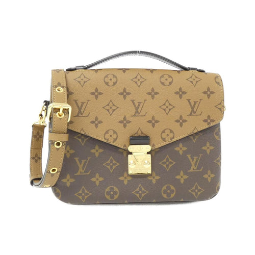 Louis Vuitton Pochette Metis Monogram Shoulder Bag