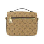Louis Vuitton Pochette Metis Monogram Shoulder Bag