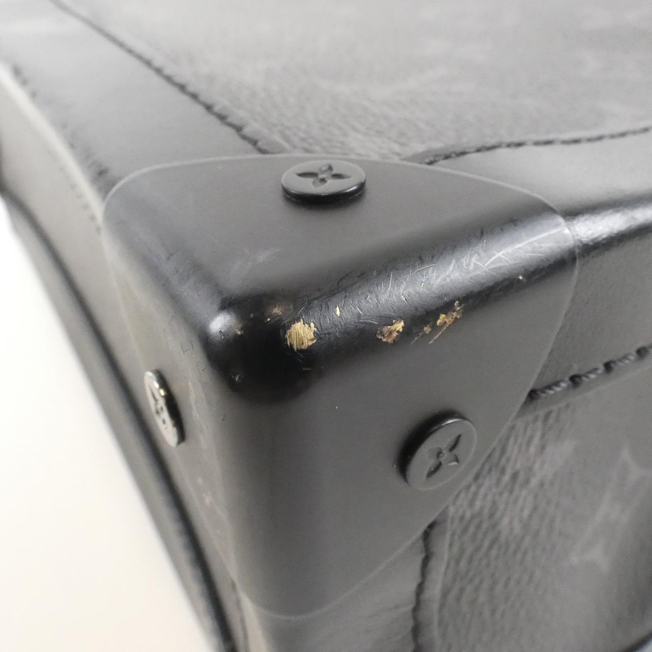 Louis Vuitton Monogram Shoulder Bag
