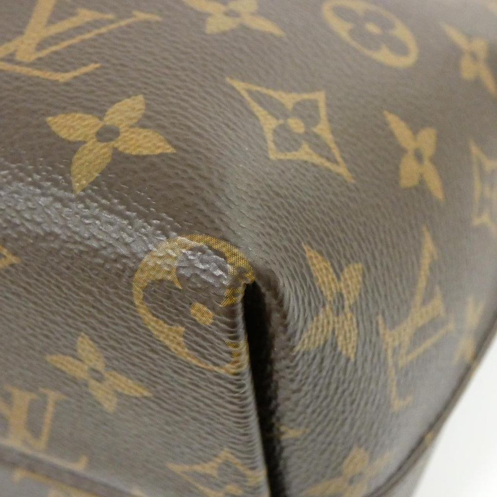 Louis Vuitton Boite PM Monogram Shoulder Bag