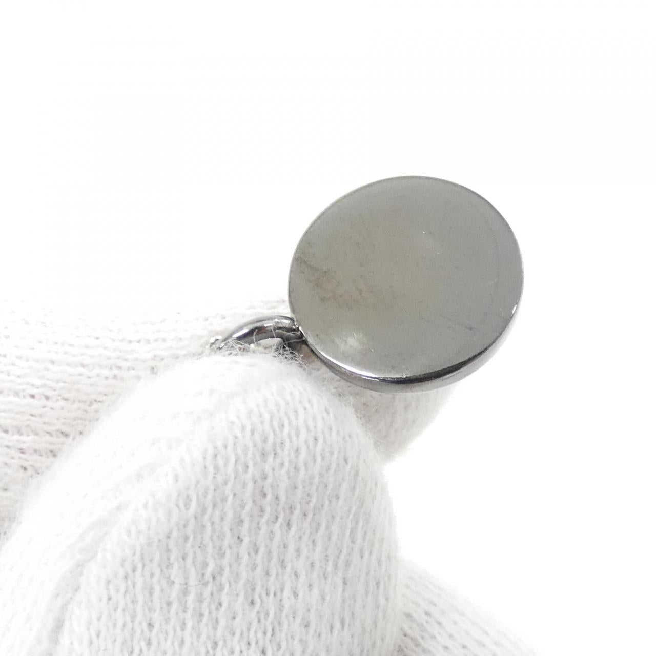 Louis Vuitton LV Extinct Necklace