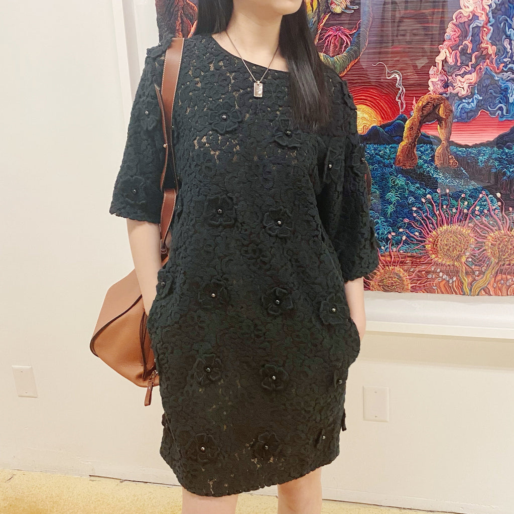 Chloe black laced dress TWS pop