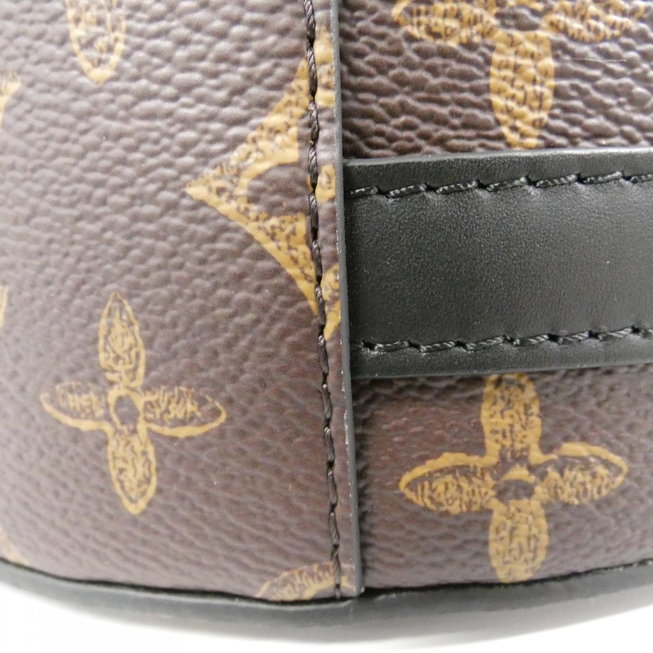 Louis Vuitton Monogram Shoulder Bag