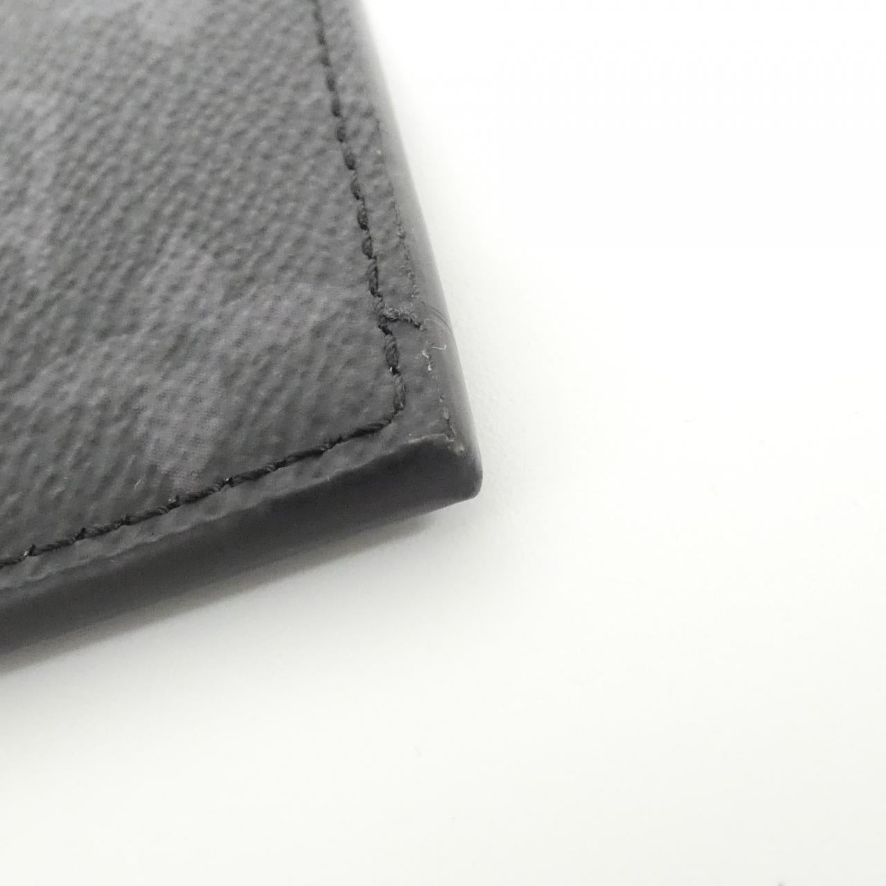 Louis Vuitton Taiga Lama Coin Card Holder
