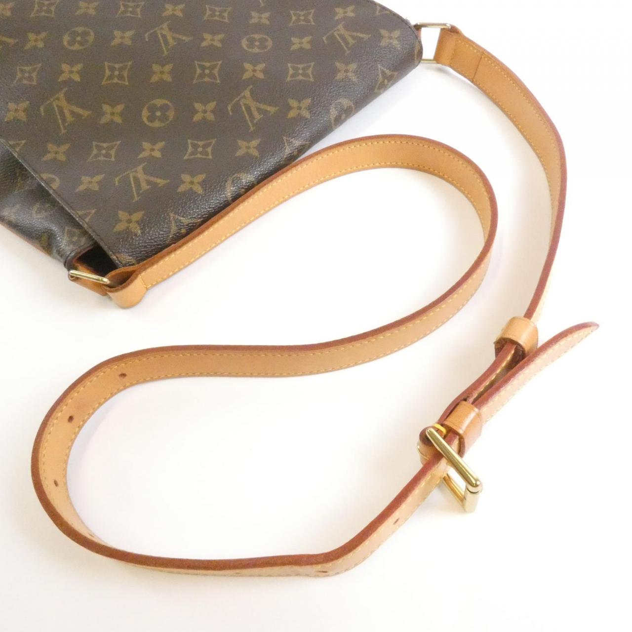 Louis Vuitton Musette Monogram Shoulder Bag