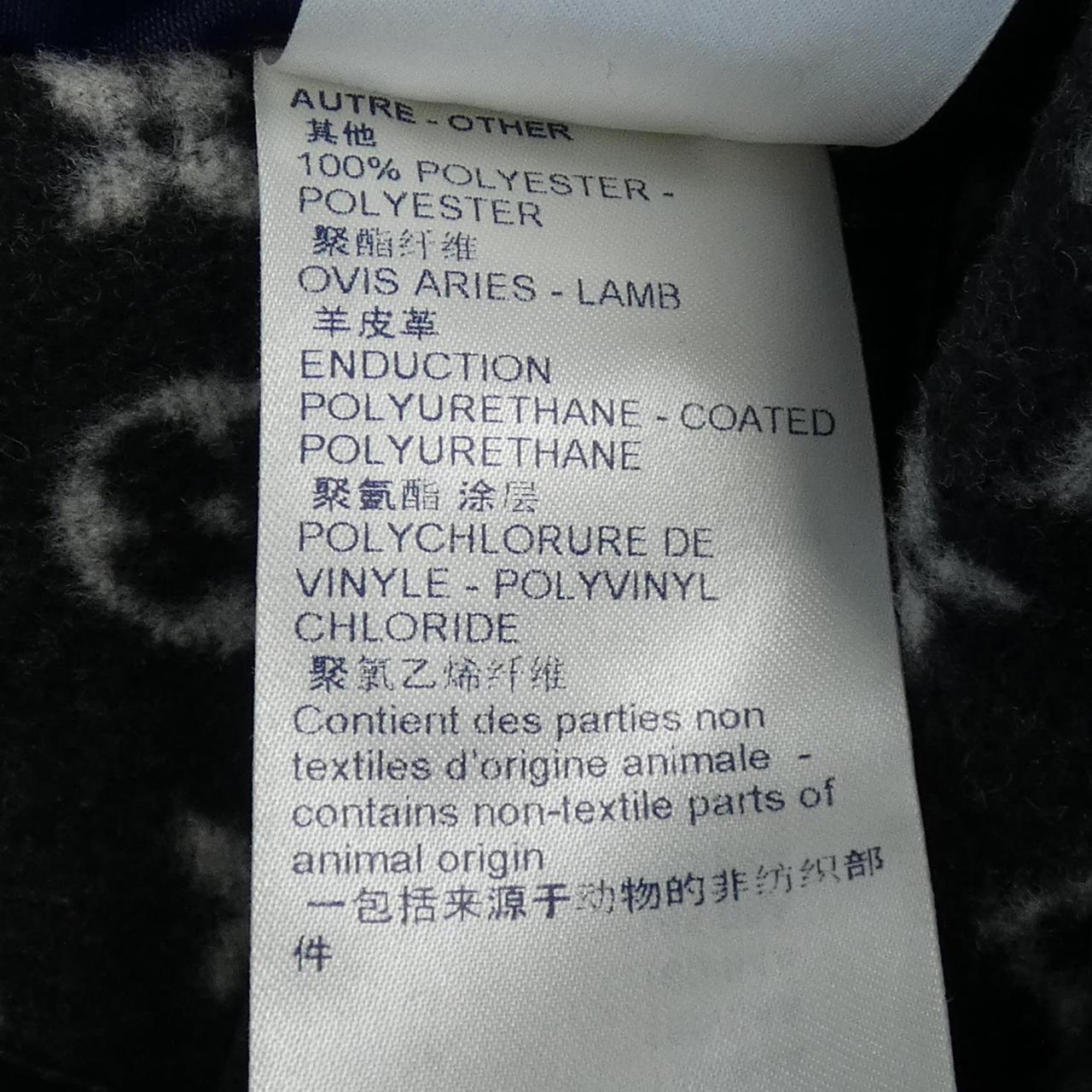 Louis Vuitton FICO17QWE Cape