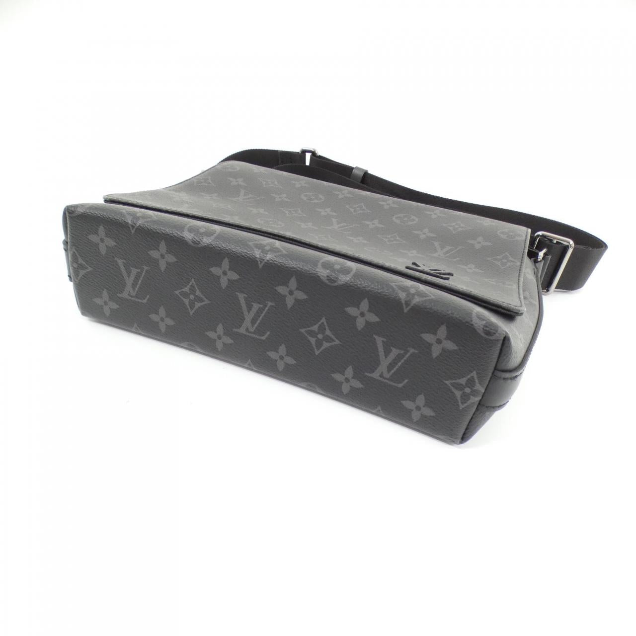 Louis Vuitton District Monogram Shoulder Bag