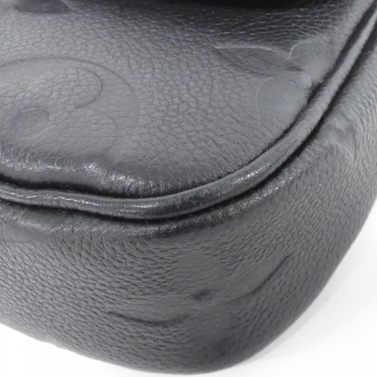 Louis Vuitton Monogram Empreinte Wallet on Chain Shoulder Bag