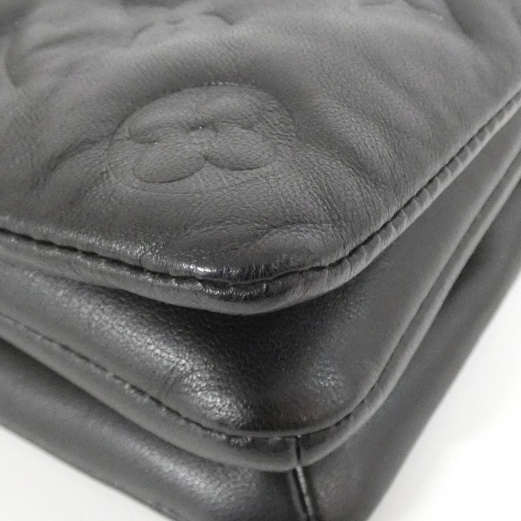 Louis Vuitton Coussin Pochette Coussin Lamb Shoulder Bag