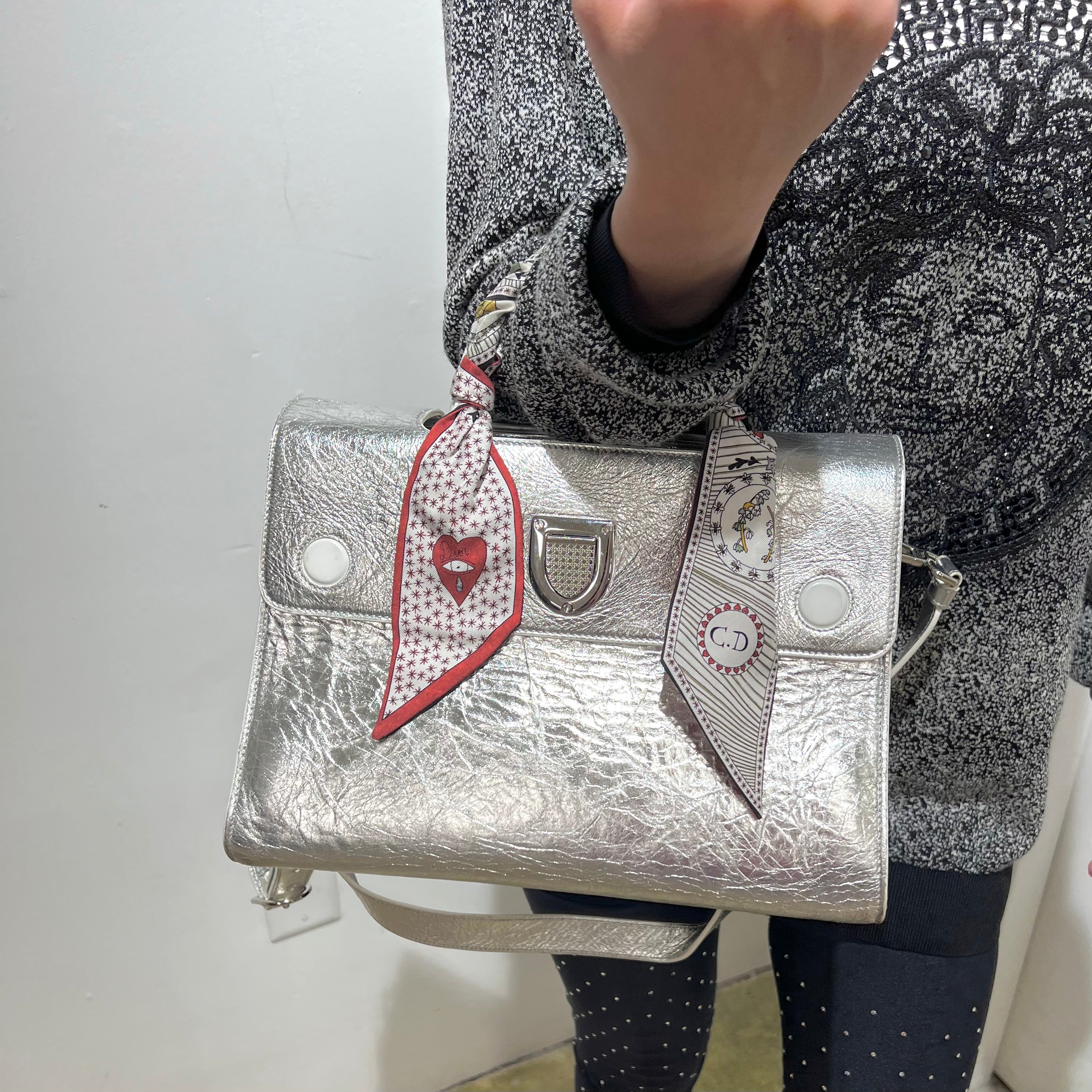 CHRISTIAN DIOR Medium Diorever silver bag