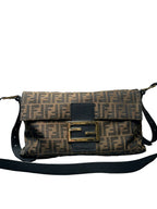 FENDI- Maxi Baguette (Crossbody)