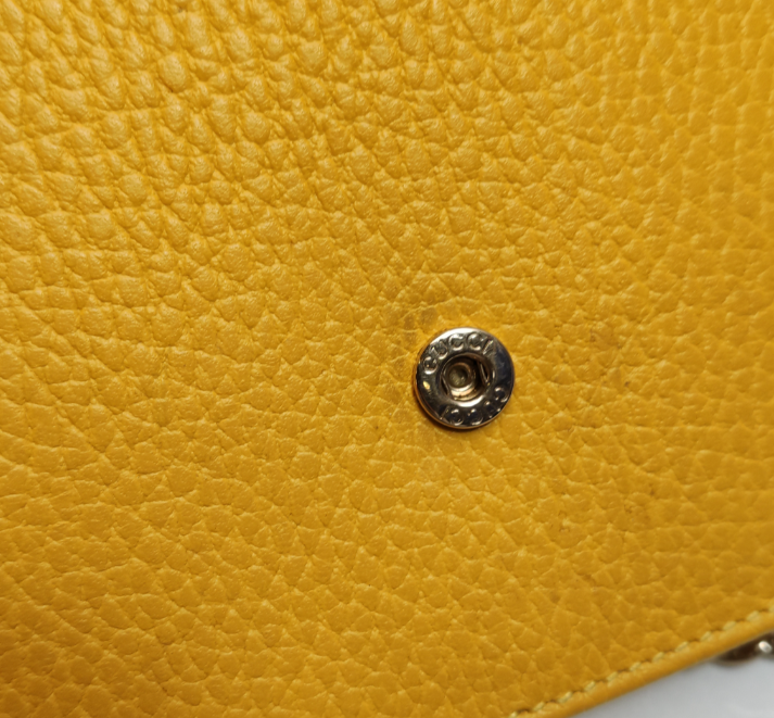 Gucci Crossbody Bag 19cm yellow 24111378942685